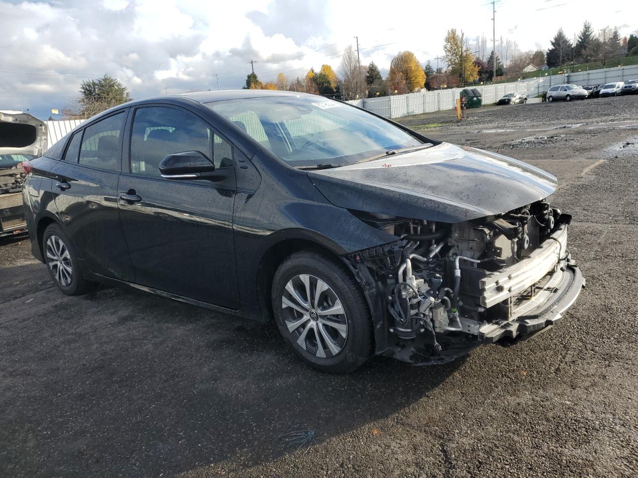 2022 Toyota Prius VIN JTDKAMFP4N3215713 Copart auction photo, front end damage thumbnail 4