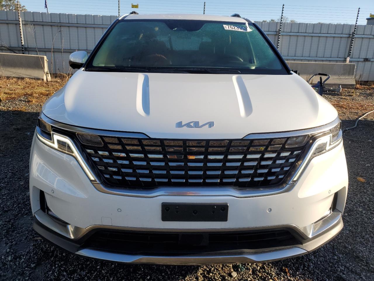 2023 KIA Carnival VIN KNDNE5H34P6222597 Copart auction photo, top/roof / minor dent/scratches damage thumbnail 5