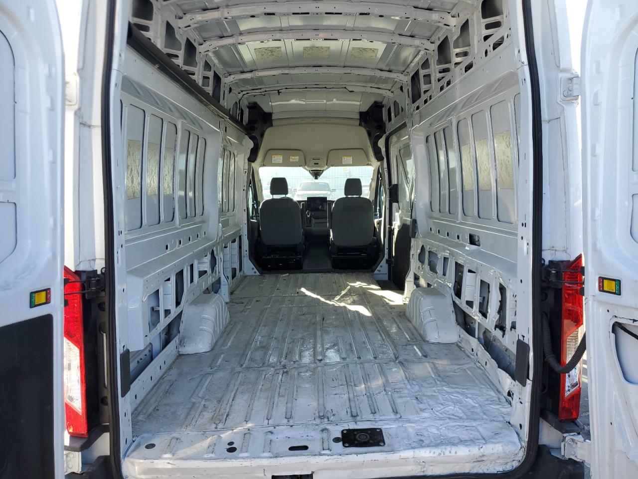2023 Ford Transit VIN 1FTBW3XG3PKA22729 Copart auction photo, rear end damage thumbnail 10