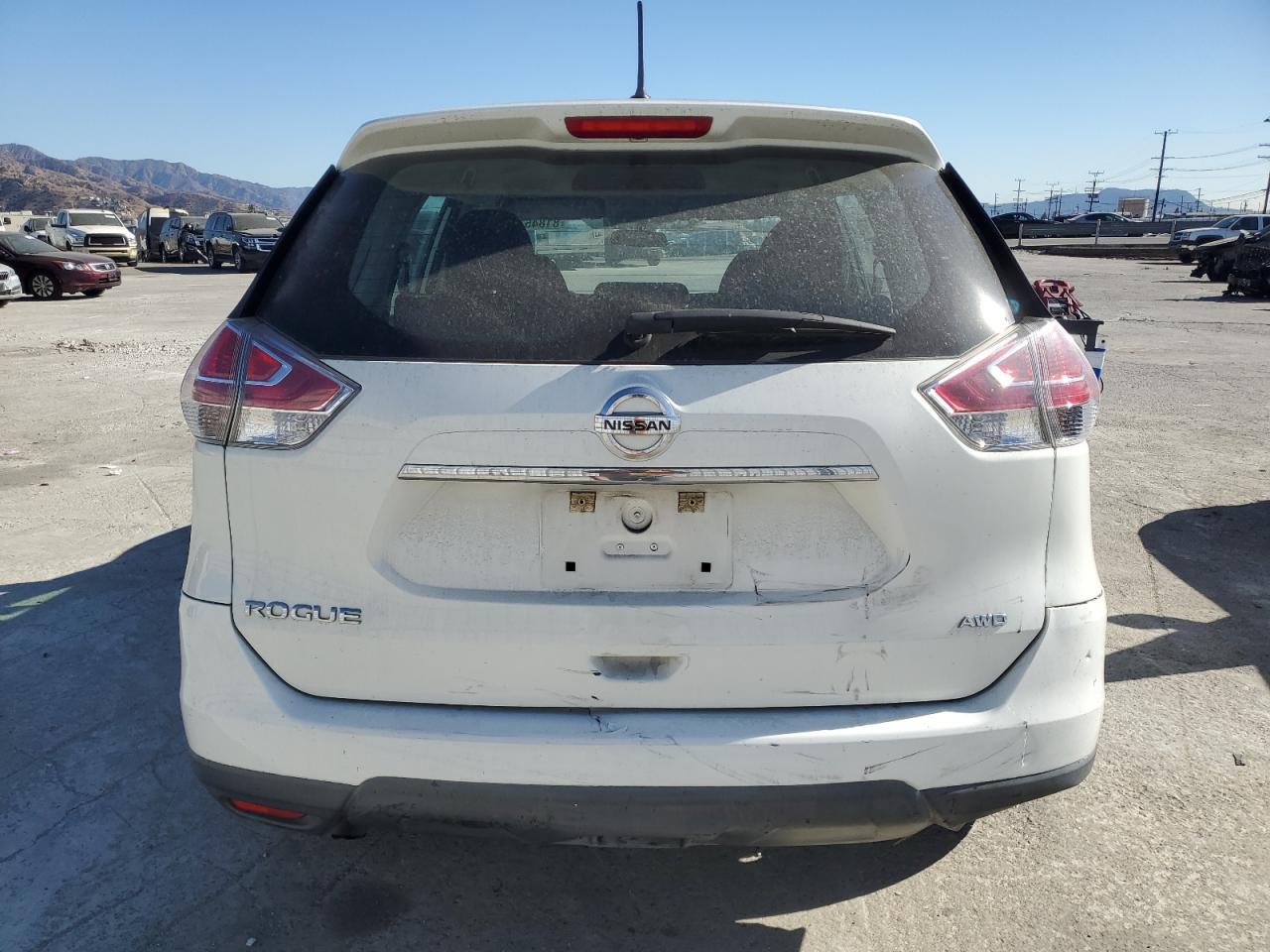 2016 Nissan Rogue VIN 5N1AT2MV1GC733837 Copart auction photo, rear end / front end damage thumbnail 6