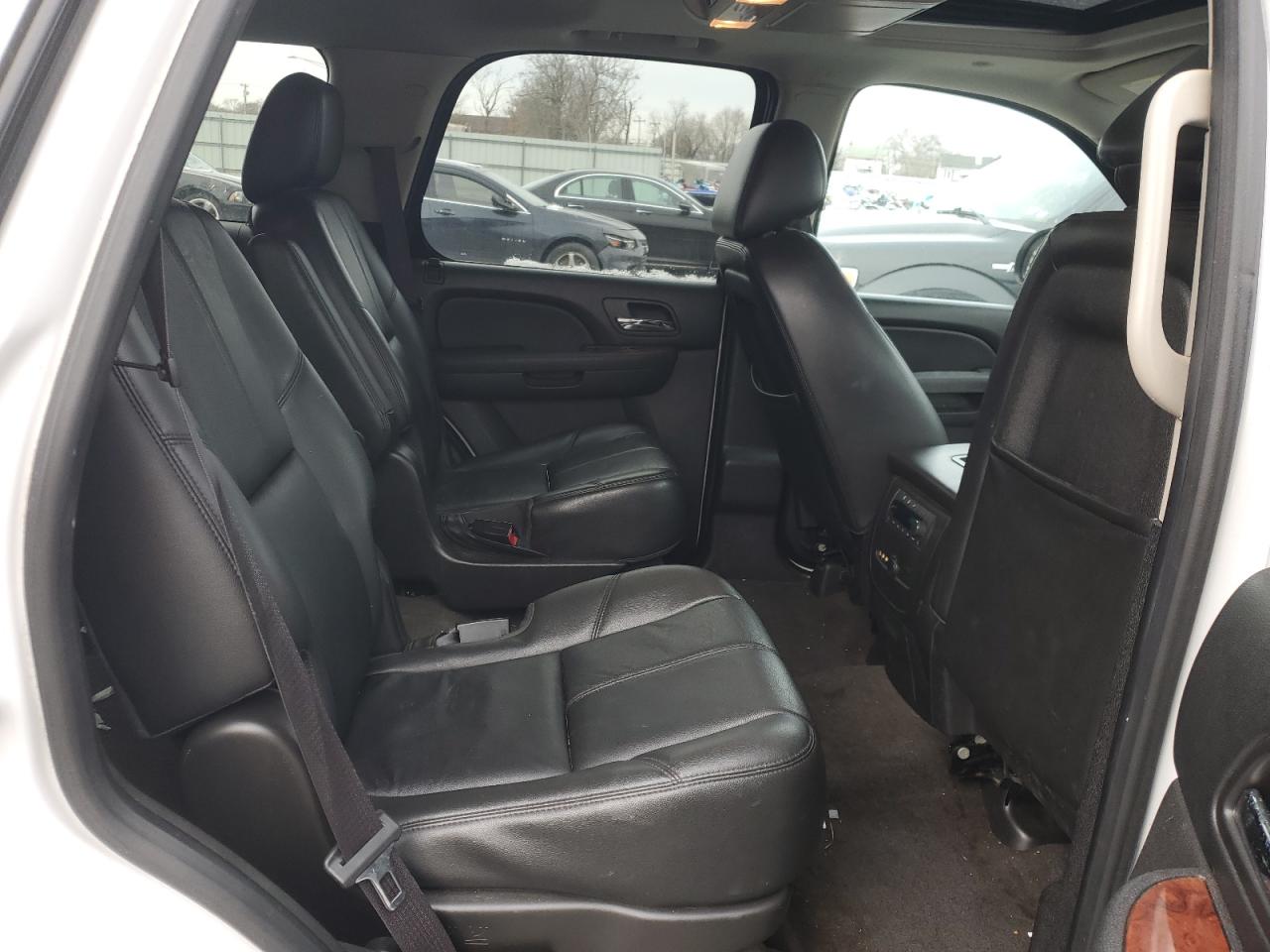 2013 GMC Yukon VIN 1GKS2CE05DR293123 Copart auction photo, rear end damage thumbnail 11
