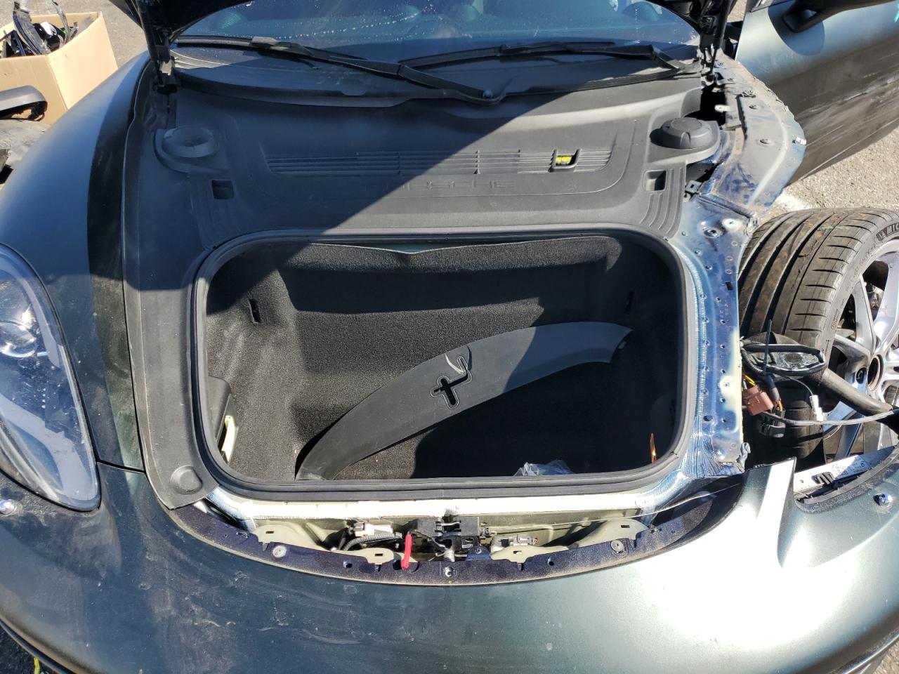 2018 Porsche Cayman VIN WP0AA2A89JK261618 Copart auction photo, side / undercarriage damage thumbnail 11