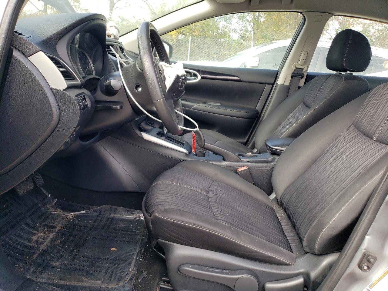 2017 Nissan Sentra VIN 3N1AB7AP5HL668056 Copart auction photo, front end / normal wear damage thumbnail 7