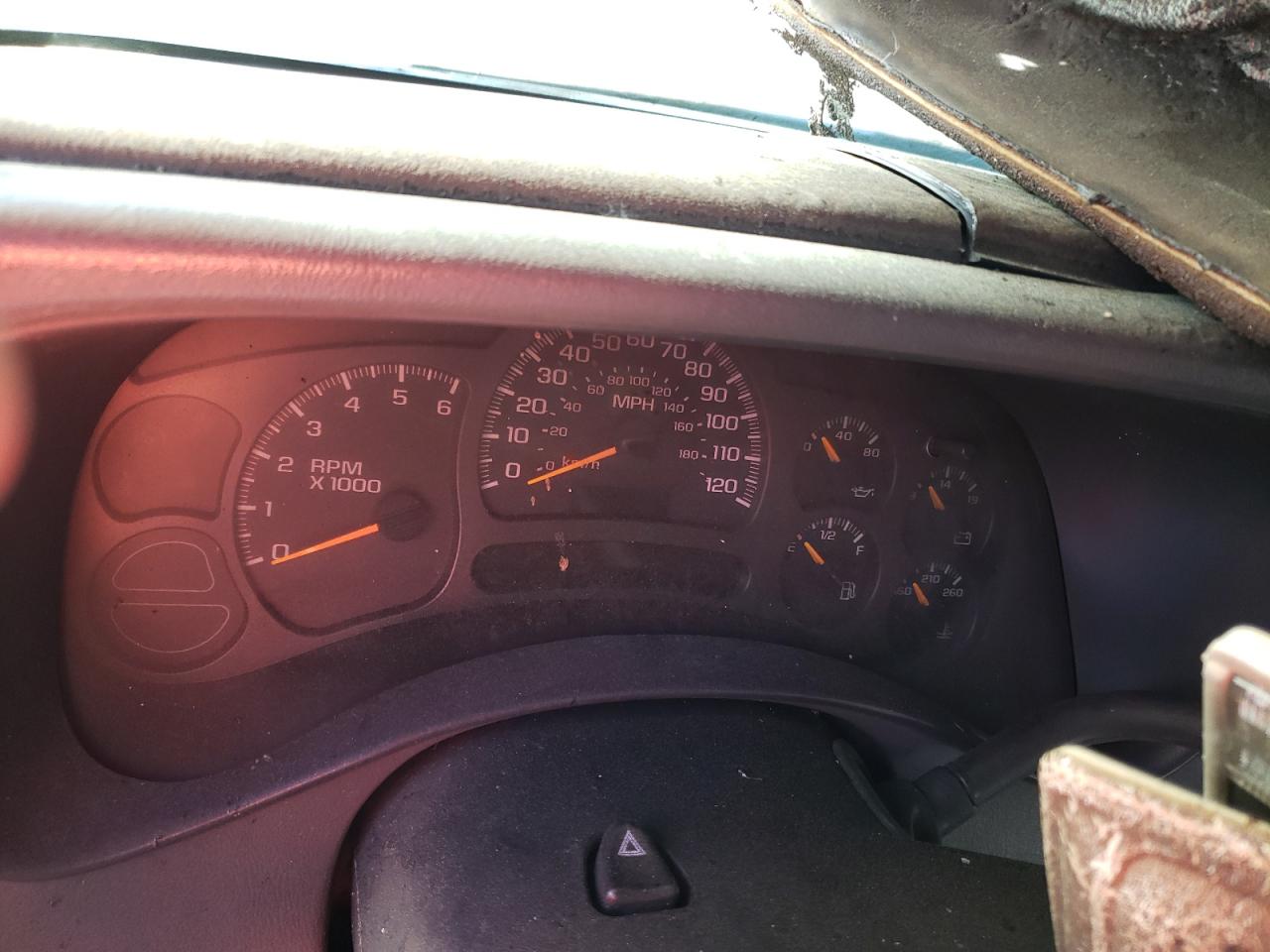 2003 Chevrolet Avalanche VIN 3GNEC13T03G103256 Copart auction photo, burn - interior / minor dent/scratches damage thumbnail 9