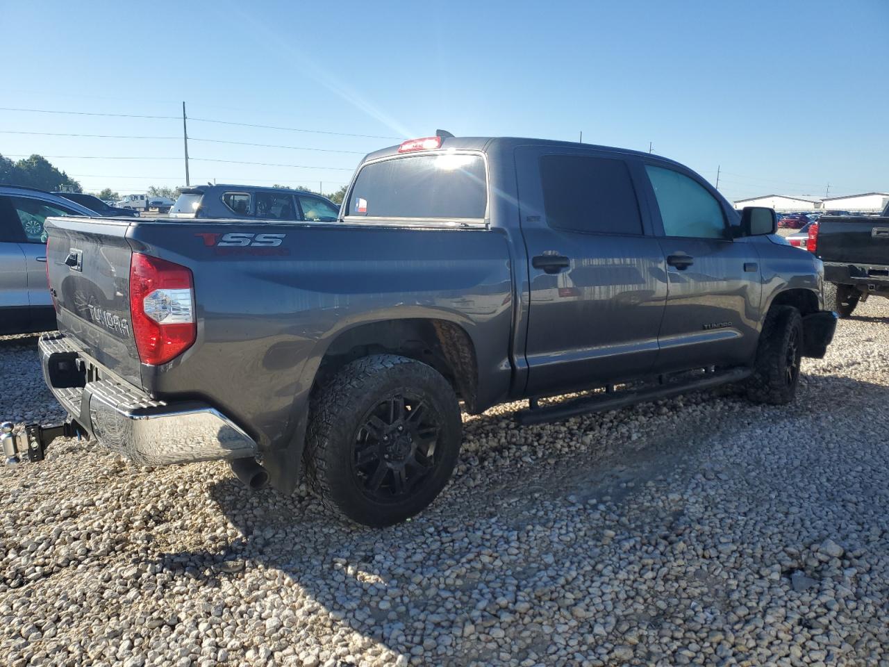 2021 Toyota Tundra VIN 5TFDY5F16MX989555 Copart auction photo, front end damage thumbnail 3
