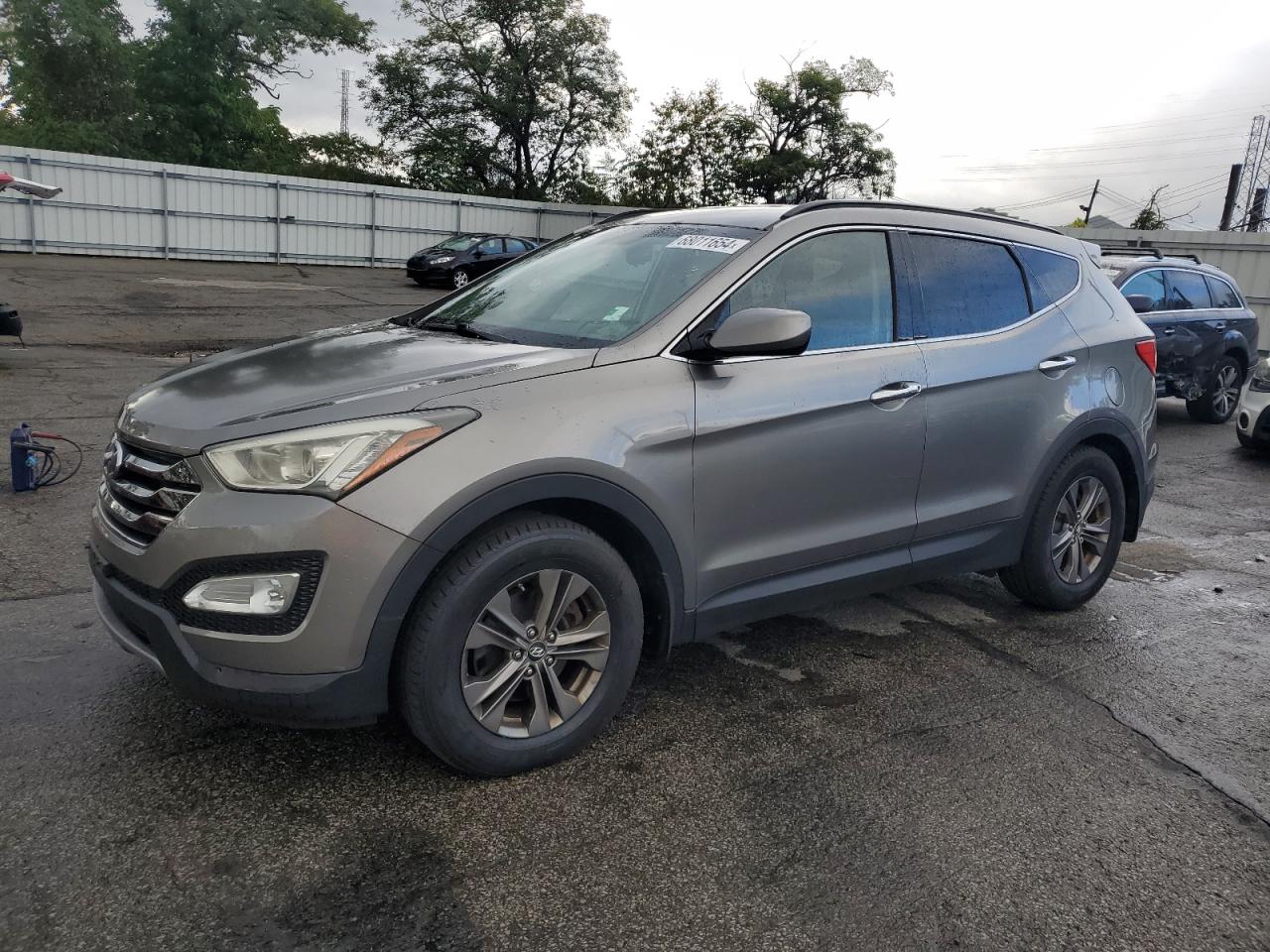 2013 Hyundai Santa Fe VIN 5XYZU3LB8DG014660