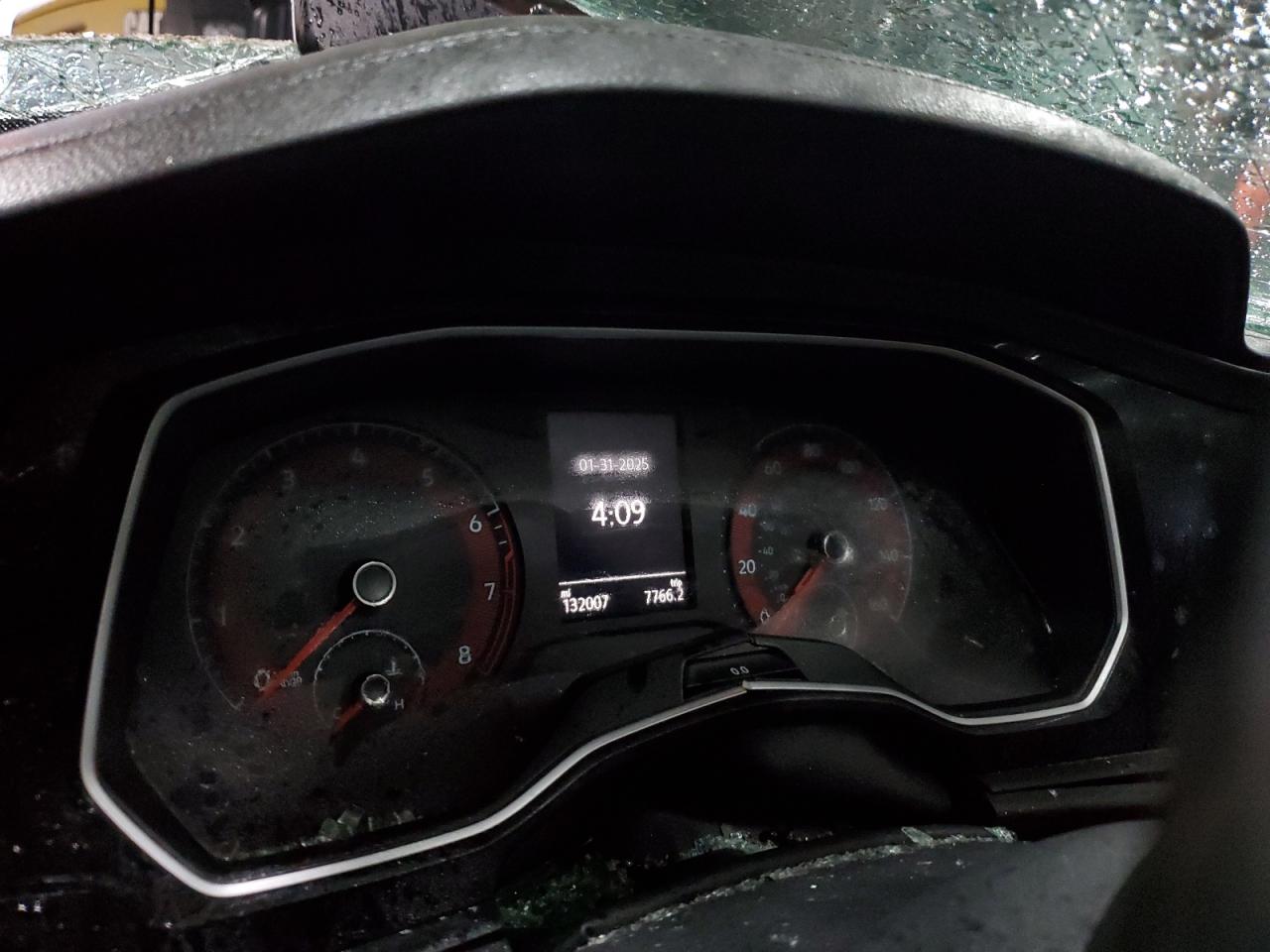 2019 Volkswagen Jetta VIN 3VWCB7BU0KM249735 Copart auction photo, all over damage thumbnail 9