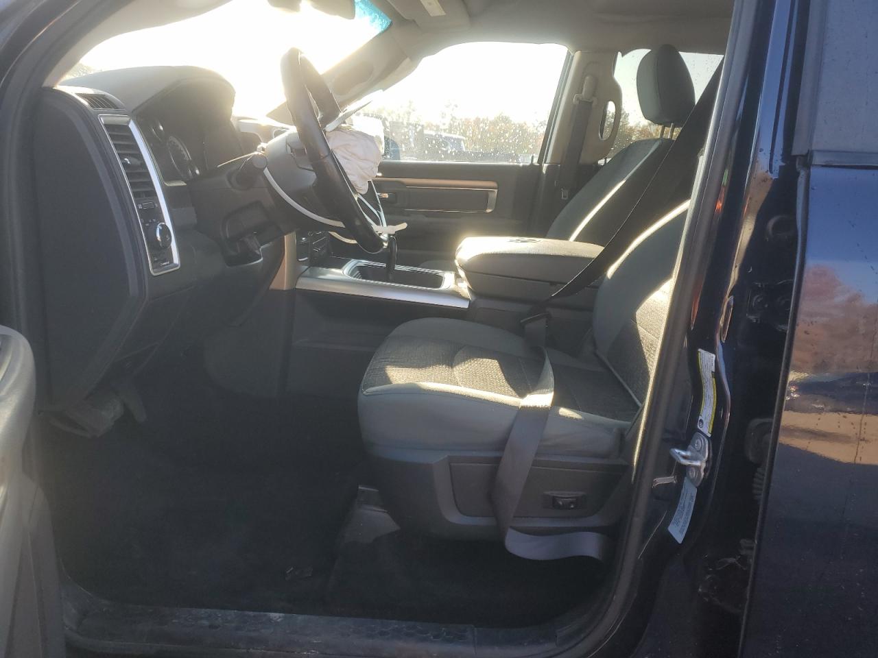 2016 RAM 1500 VIN 3C6RR6LT0GG315416 Copart auction photo, front end damage thumbnail 7