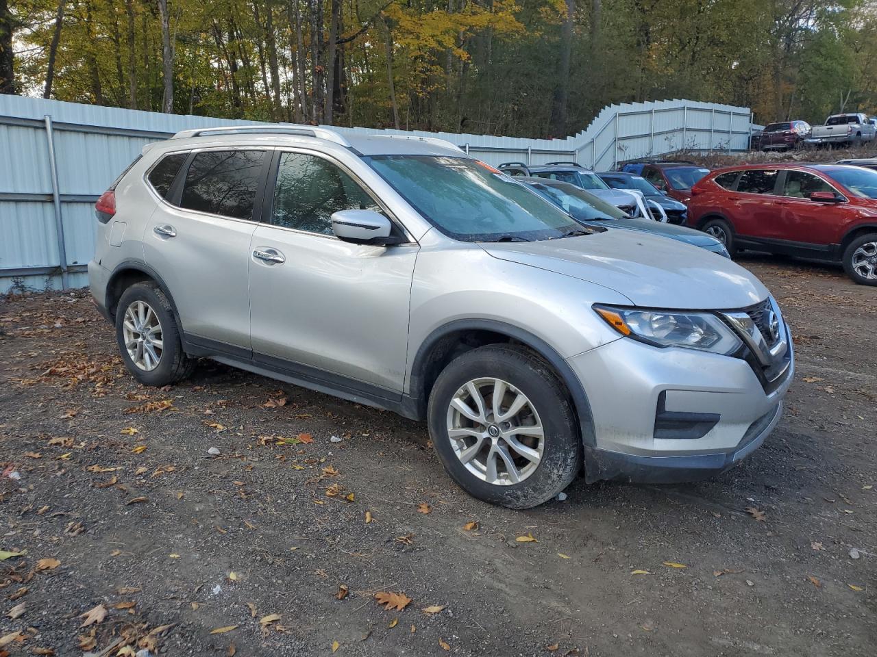 2017 Nissan Rogue VIN KNMAT2MV4HP512750 Copart auction photo, water/flood / minor dent/scratches damage thumbnail 4