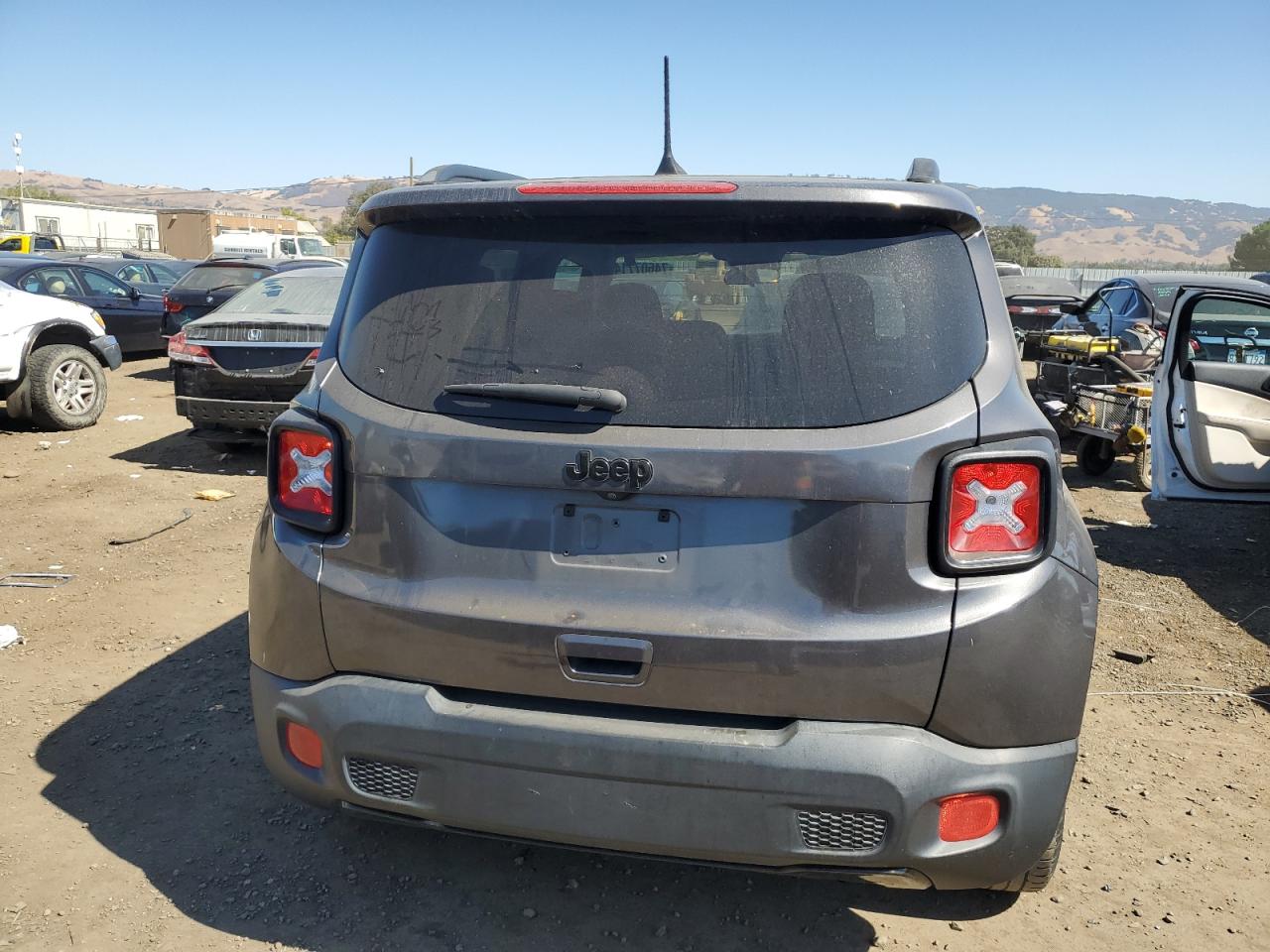2018 Jeep Renegade VIN ZACCJABB0JPH25804 Copart auction photo, front end damage thumbnail 6