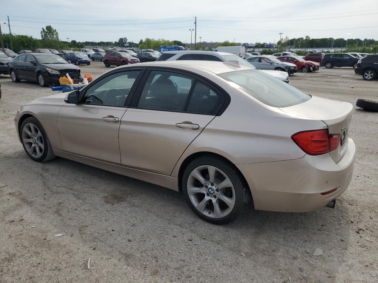 2014 BMW 3er VIN WBA3C3G57ENS71068 Copart auction photo, water/flood damage thumbnail 2