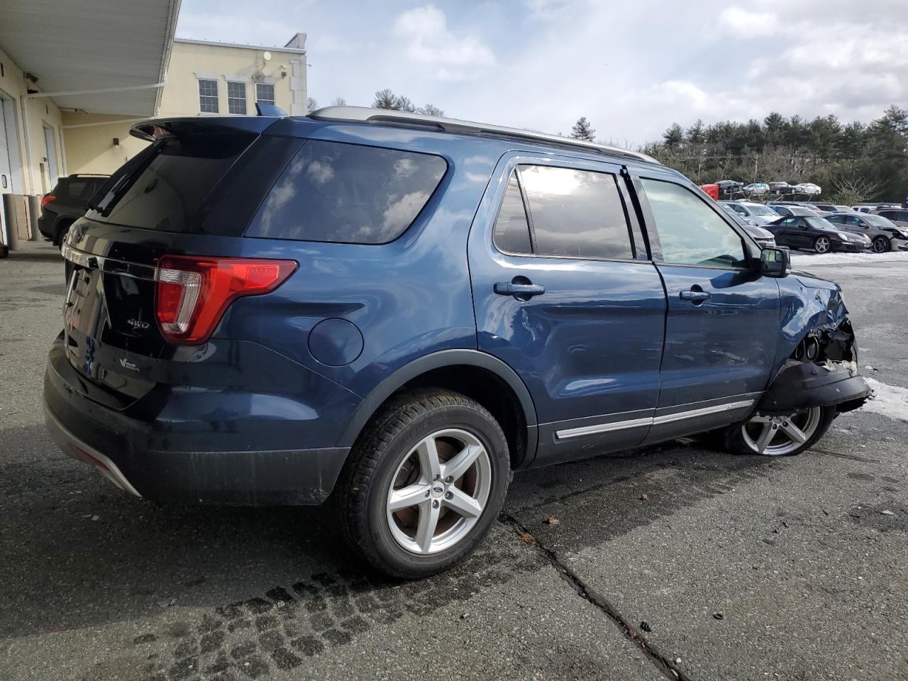 2017 Ford Explorer VIN 1FM5K8D88HGC73992 Copart auction photo, side damage thumbnail 3