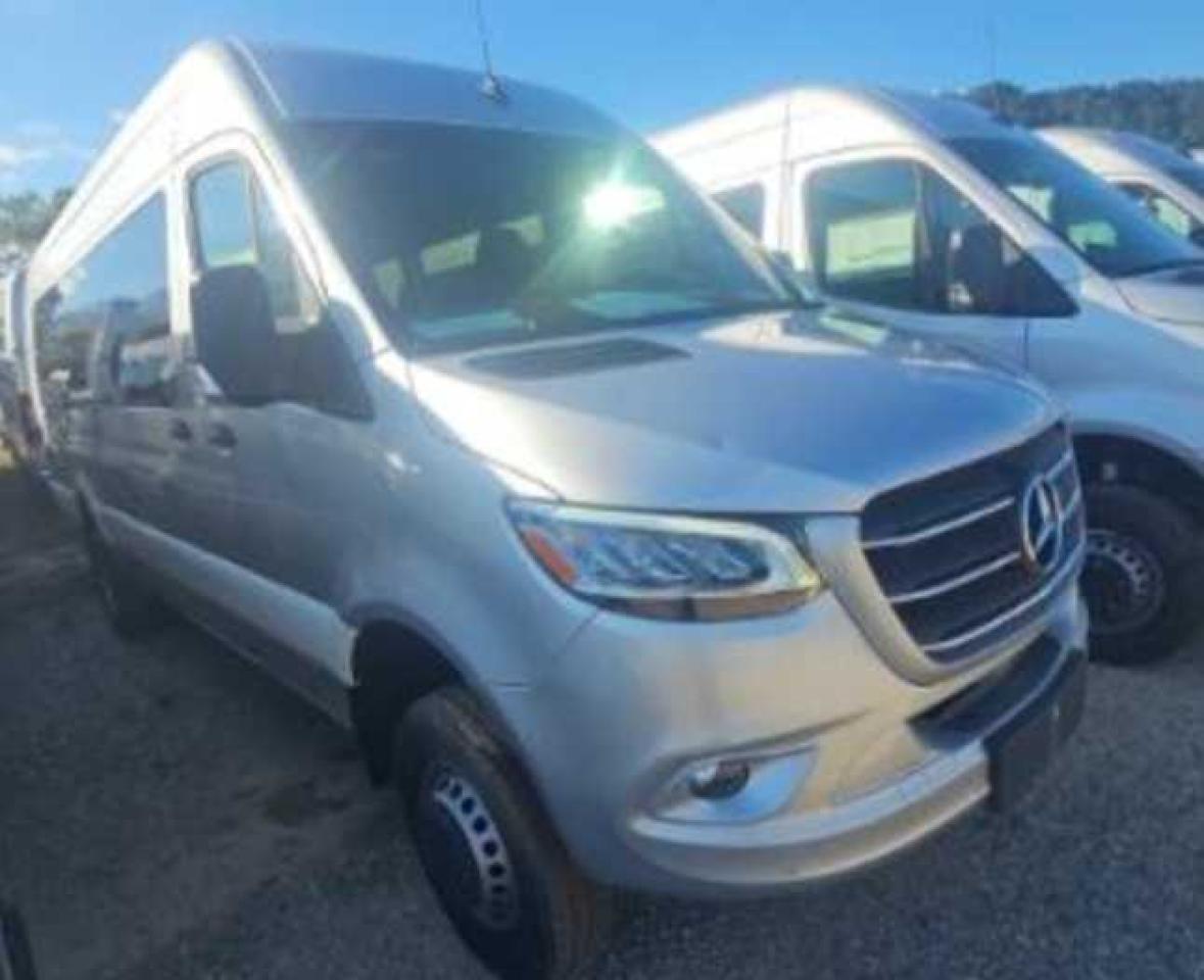 2023 Mercedes-Benz Sprinter VIN W1X8ND6Y1PT132833 Copart auction photo, normal wear / minor dent/scratches damage thumbnail 2