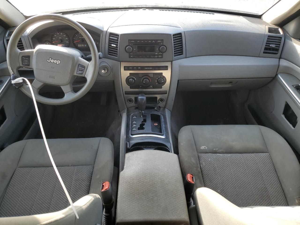 2005 Jeep Grand Cherokee VIN 1J4GS48K85C510702 Copart auction photo, rear end damage thumbnail 8