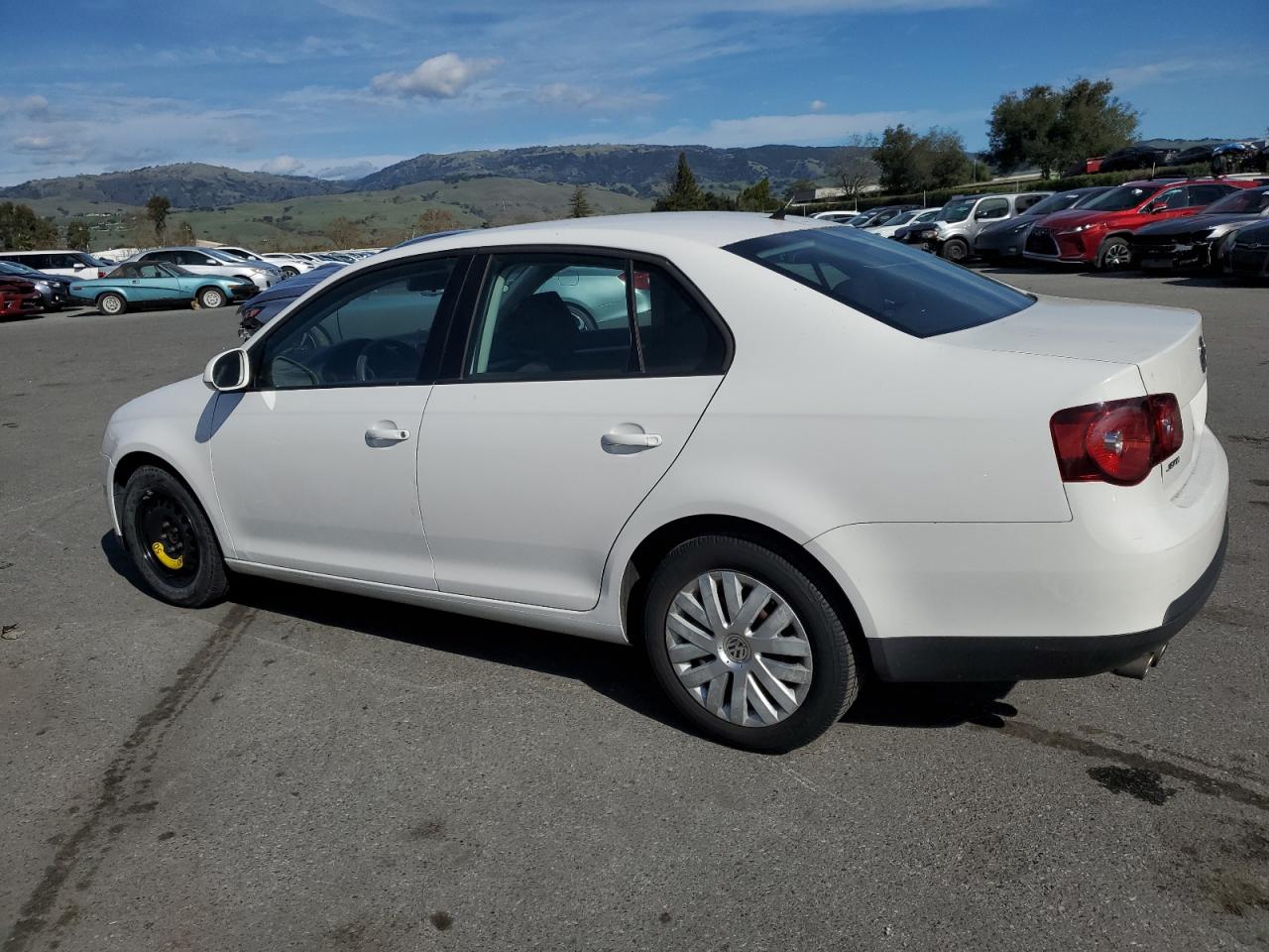 2010 Volkswagen Jetta VIN 3VWJZ7AJ8AM040168 Copart auction photo, minor dent/scratches damage thumbnail 2