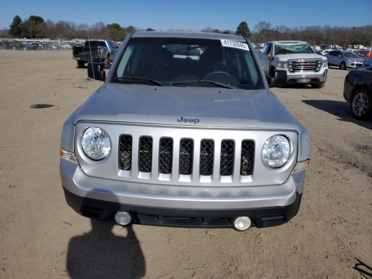 2011 Jeep Liberty (Patriot) VIN 1J4NT1GA9BD156951 Copart auction photo, all over damage thumbnail 5
