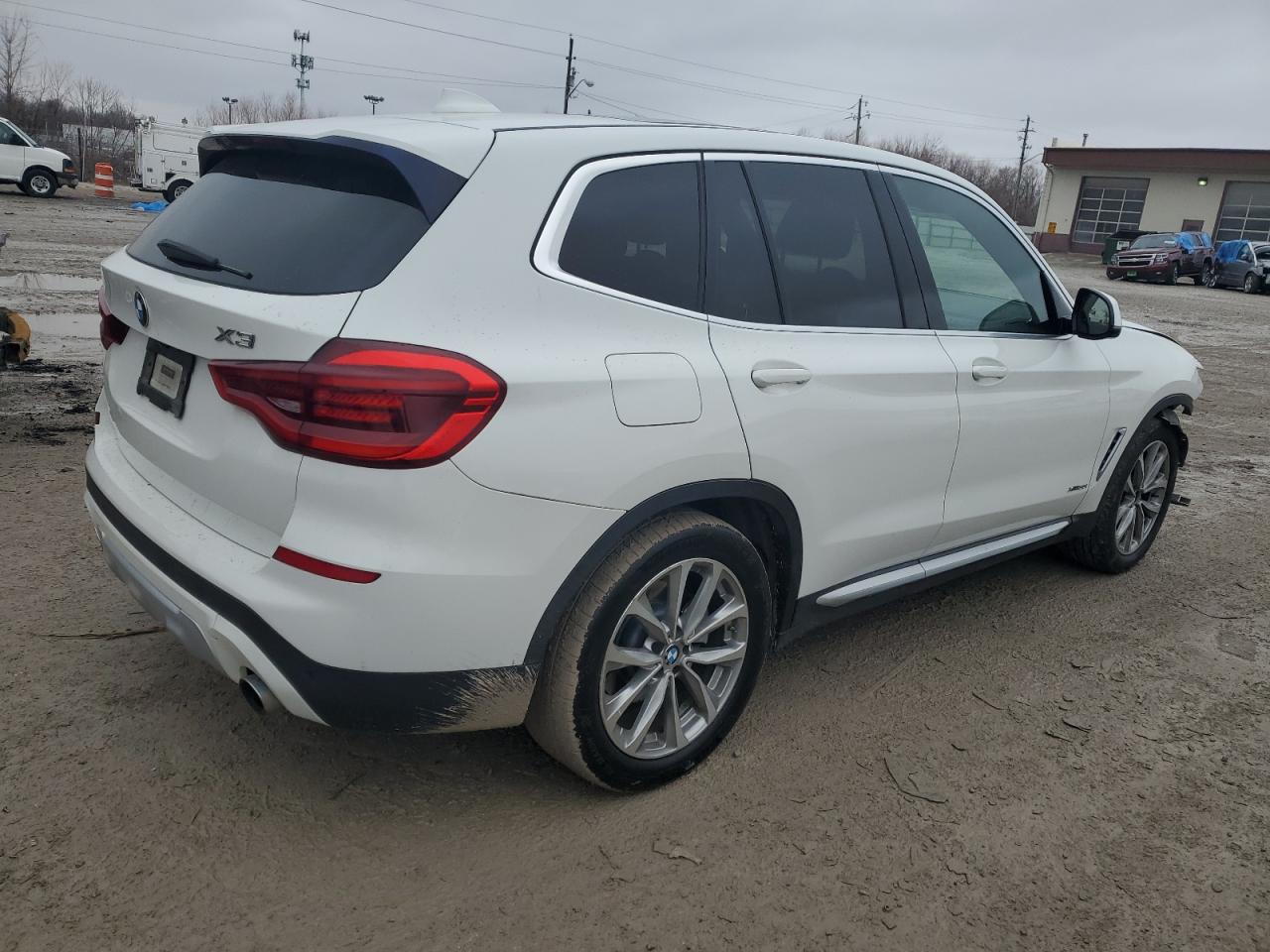 2018 BMW X3 VIN 5UXTR9C59JLD63252 Copart auction photo, front end / minor dent/scratches damage thumbnail 3
