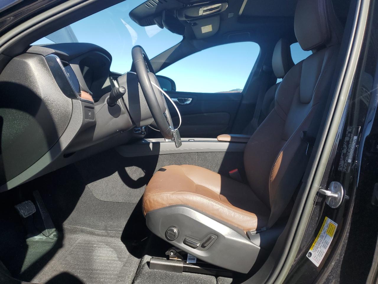 2023 Volvo XC60 VIN YV4L12DN3P1284785 Copart auction photo, water/flood damage thumbnail 7