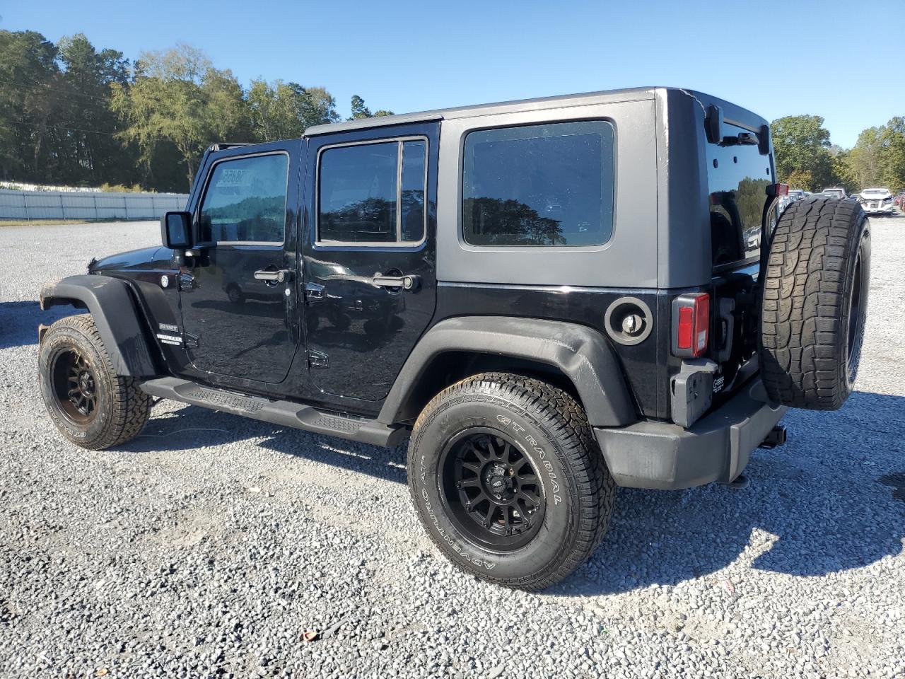 2010 Jeep Wrangler VIN 1J4BA3H1XAL163298 Copart auction photo, front end / top/roof damage thumbnail 2