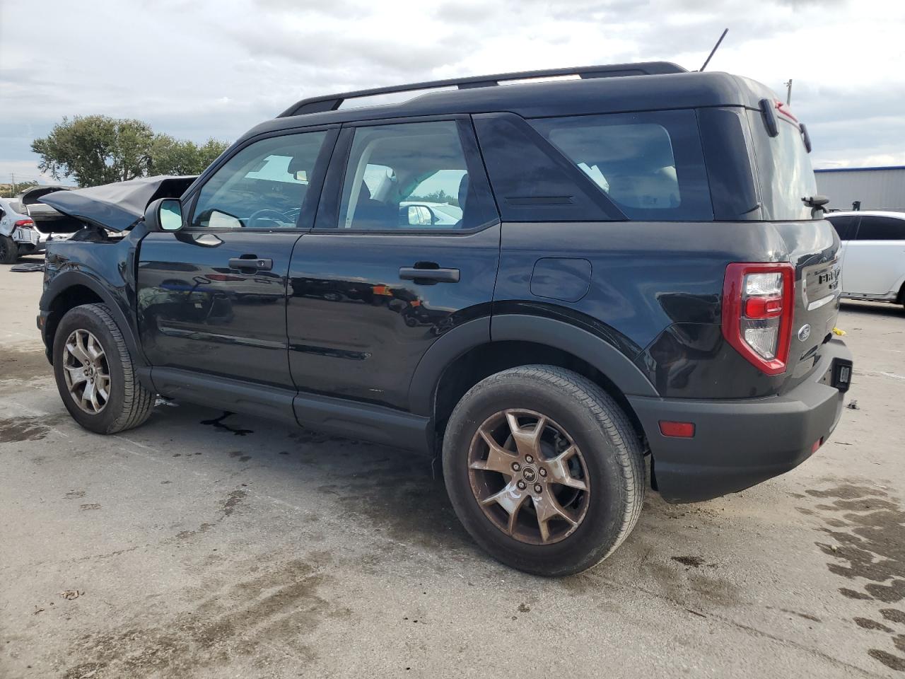 2022 Ford Bronco VIN 3FMCR9A63NRD28414 Copart auction photo, front end damage thumbnail 2