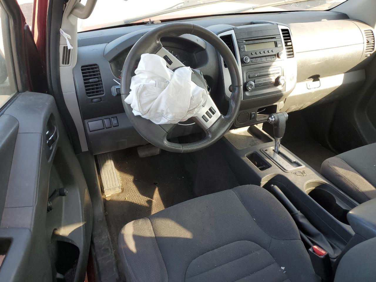 2015 Nissan Navara (Frontier) VIN 1N6BD0CT1FN735209 Copart auction photo, front end damage thumbnail 8