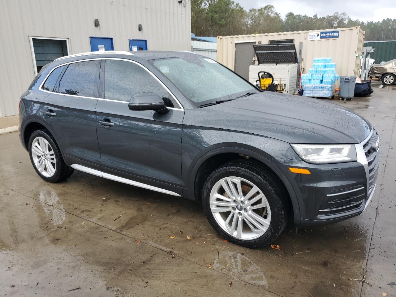 2018 Audi Q5 VIN WA1BNAFY0J2080316 Copart auction photo, water/flood / minor dent/scratches damage thumbnail 4
