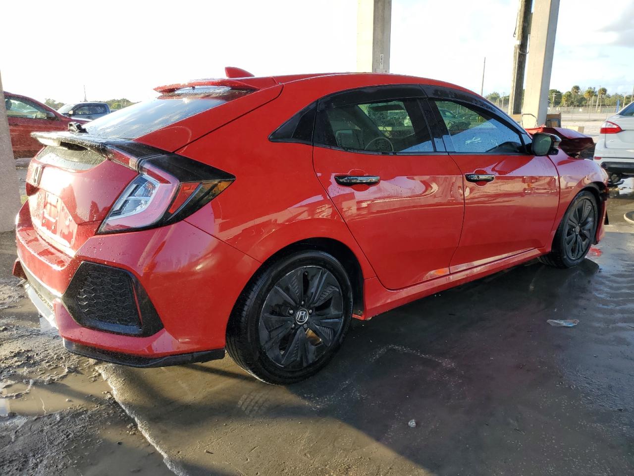 2018 Honda Civic VIN SHHFK7H58JU407210 Copart auction photo, front end / minor dent/scratches damage thumbnail 3