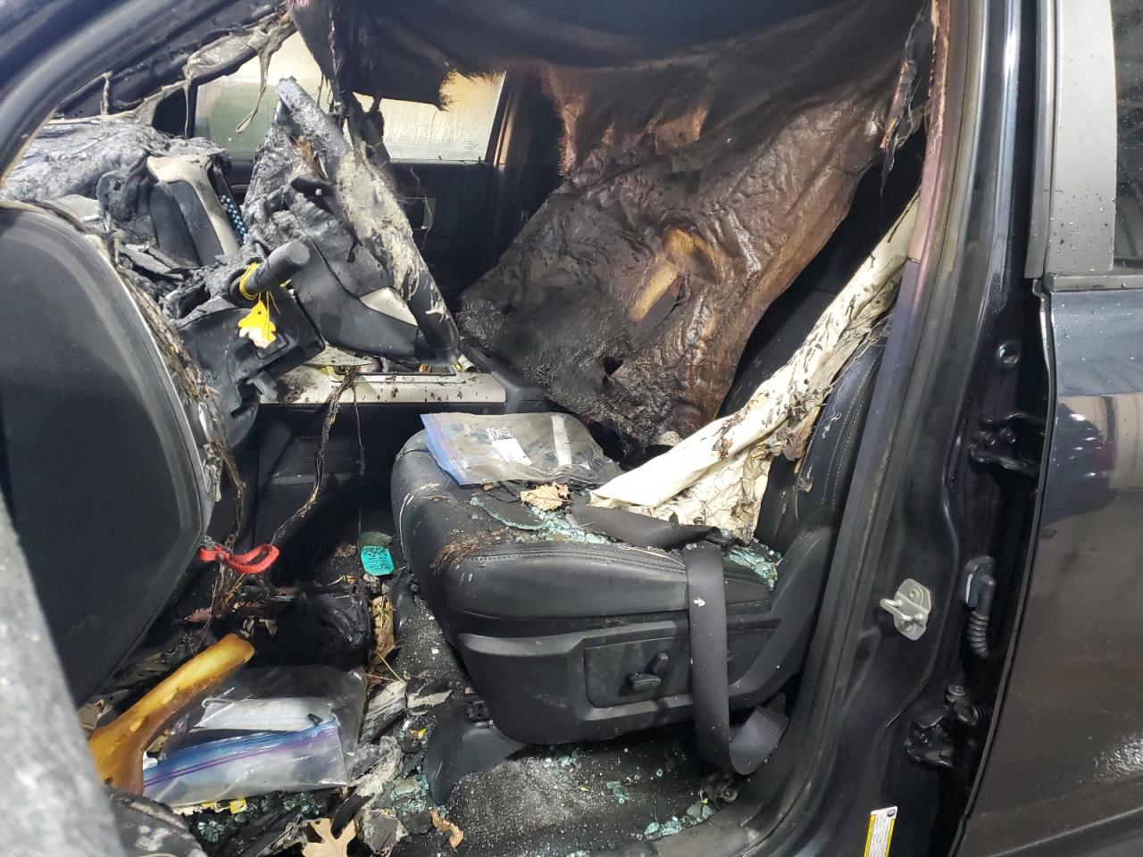 2015 RAM 1500 VIN 1C6RR7VT9FS644187 Copart auction photo, burn - engine / burn - interior damage thumbnail 7