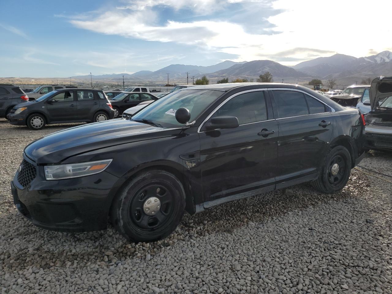 2016 Ford Taurus VIN 1FAHP2MK3GG143828