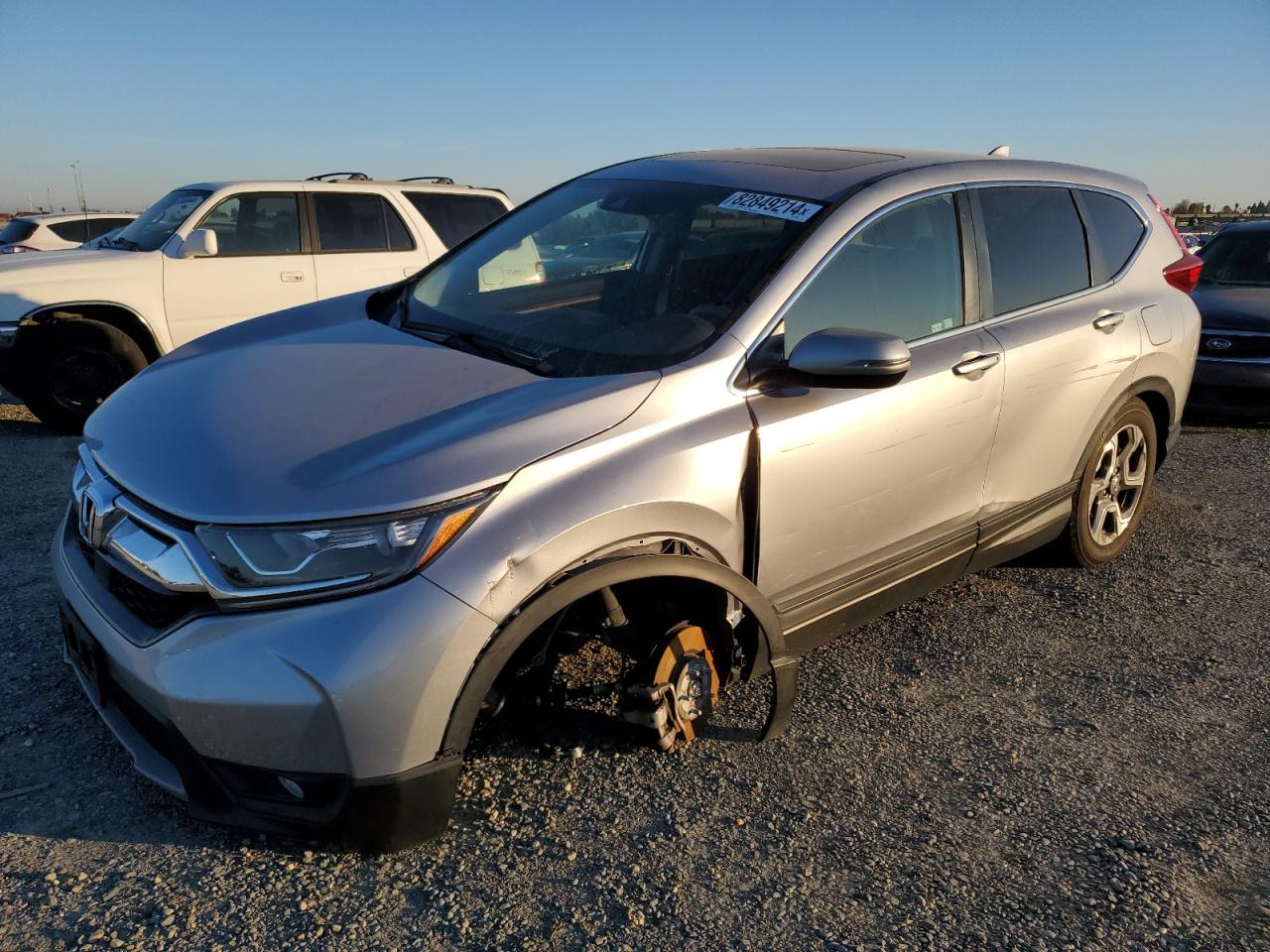 2018 Honda CR-V VIN 7FARW2H56JE074385