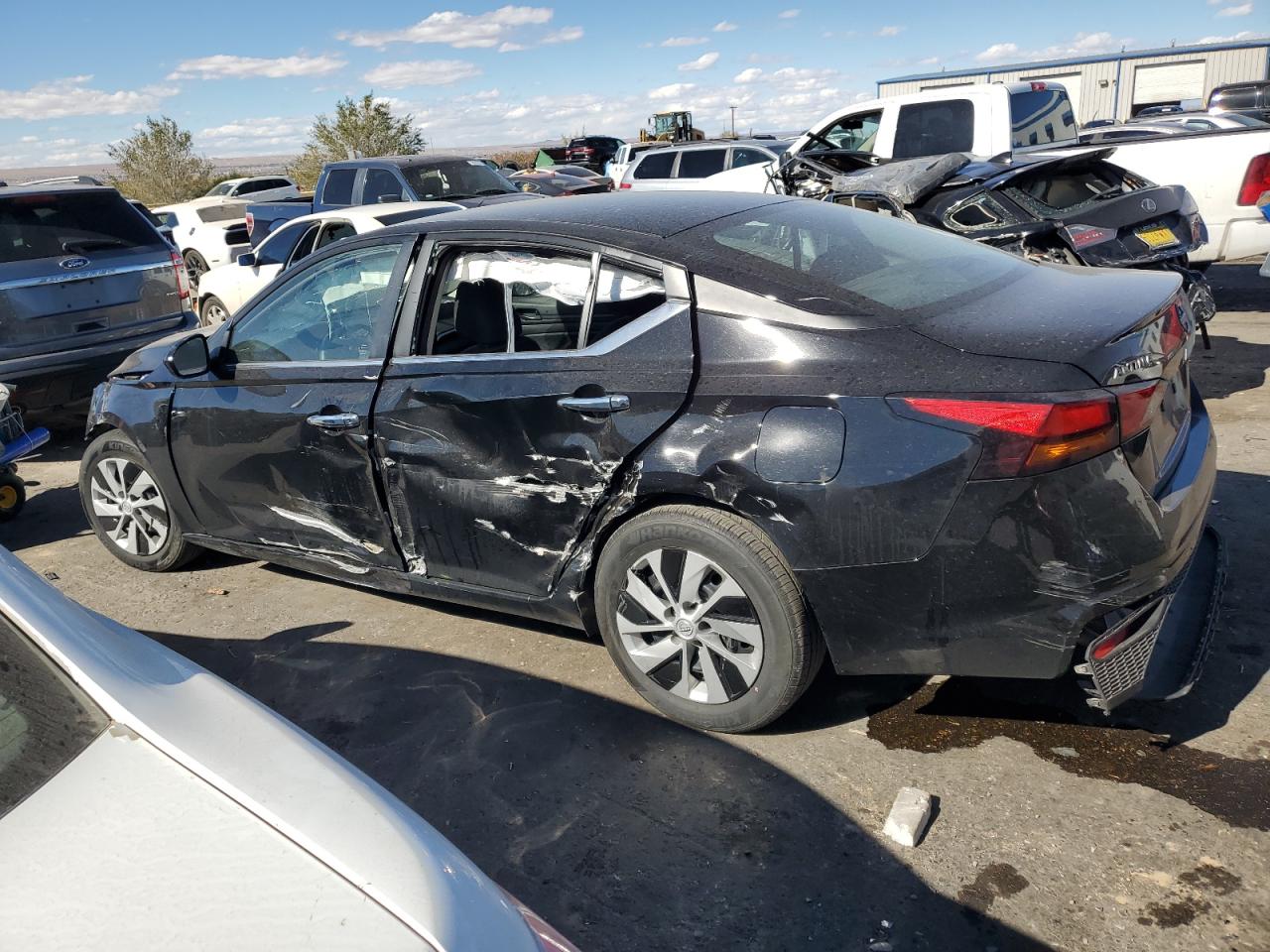 2024 Nissan Altima VIN 1N4BL4BVXRN363993 Copart auction photo, all over damage thumbnail 2