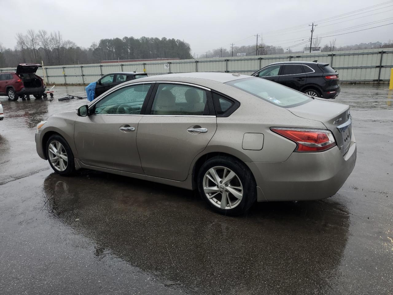 2014 Nissan Altima VIN 1N4AL3AP7EC112556 Copart auction photo, side / front end damage thumbnail 2