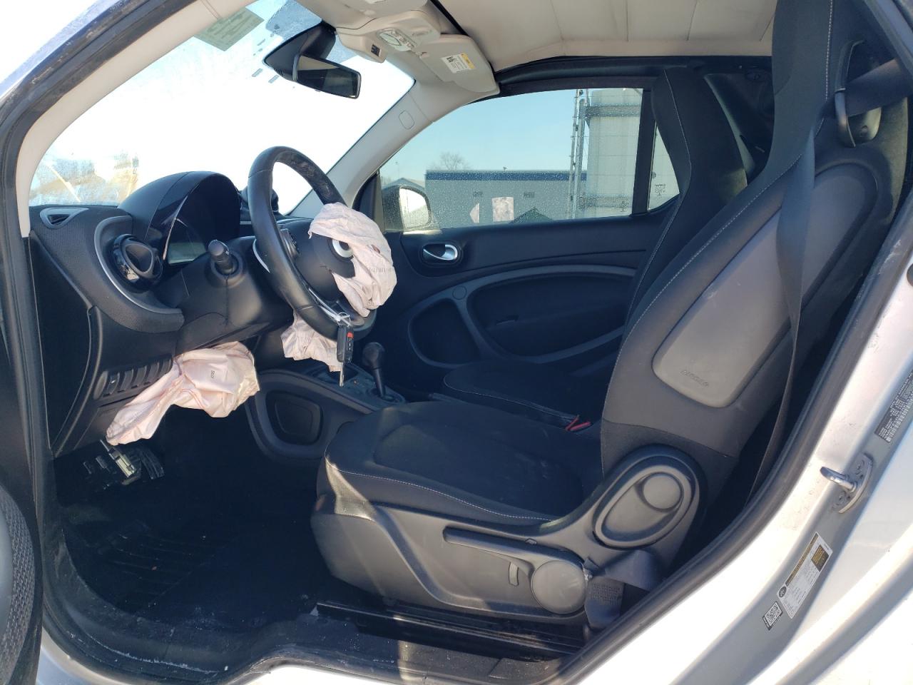 2017 Smart Fortwo VIN WMEFK5DA6HK153469 Copart auction photo, front end damage thumbnail 7