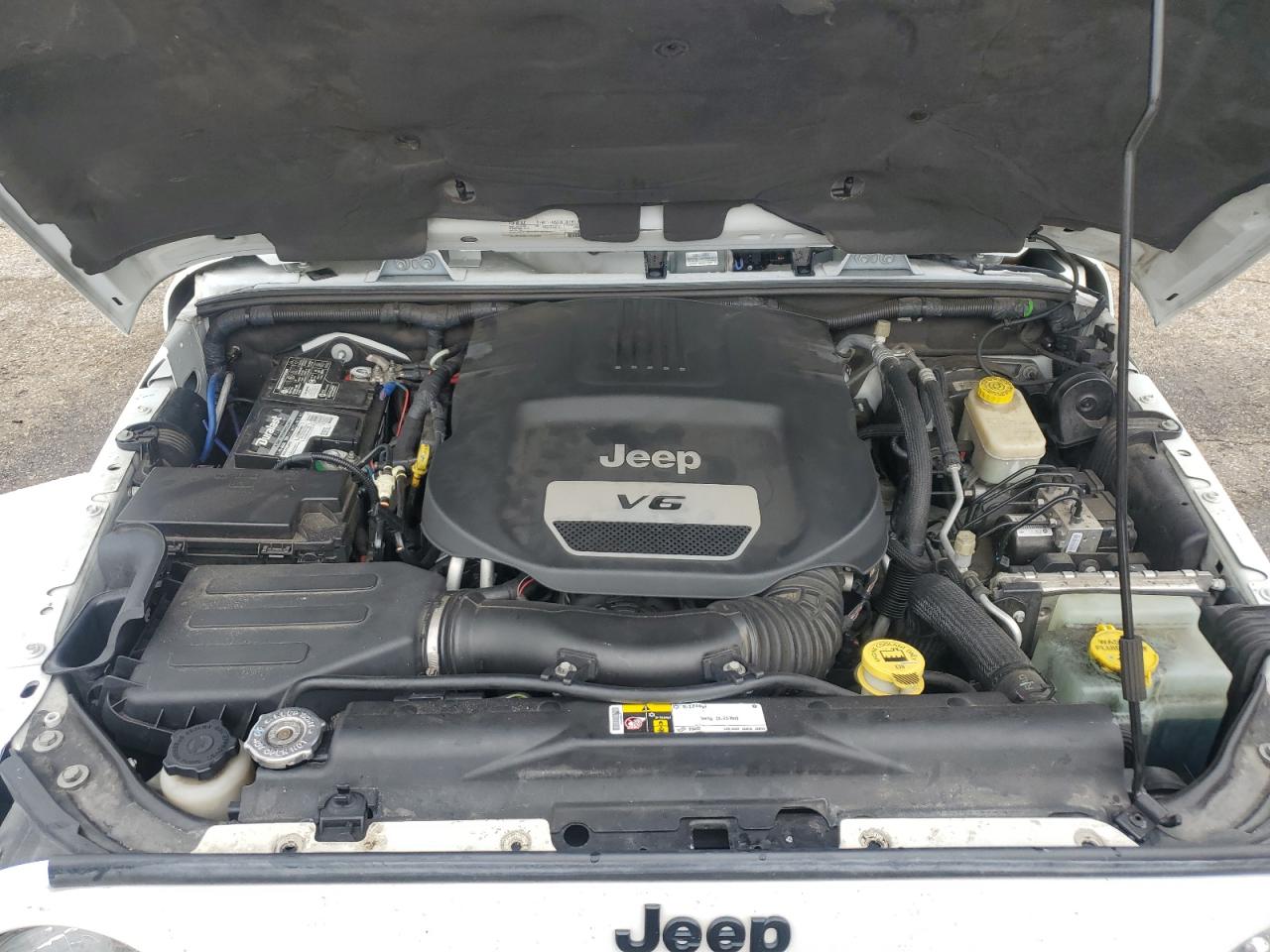 2016 Jeep Wrangler VIN 1C4BJWEGXGL181163 Copart auction photo, front end damage thumbnail 14