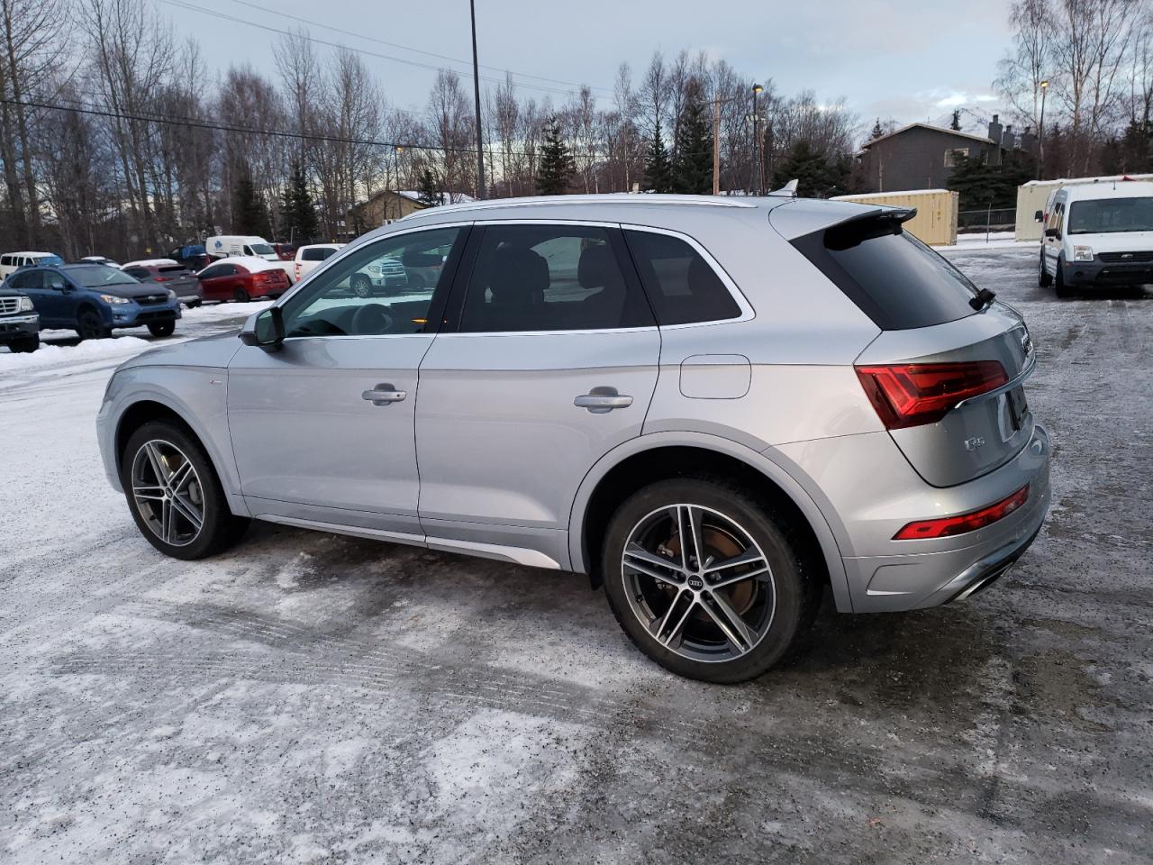 2021 Audi Q5 VIN WA1G2AFY1M2052740 Copart auction photo, normal wear damage thumbnail 2