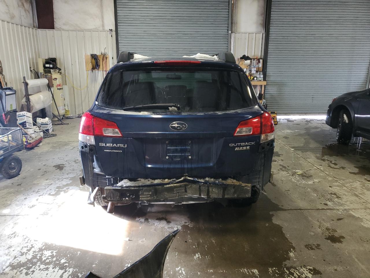 2010 Subaru Outback VIN 4S4BRBGC1A3345575 Copart auction photo, rear end damage thumbnail 6