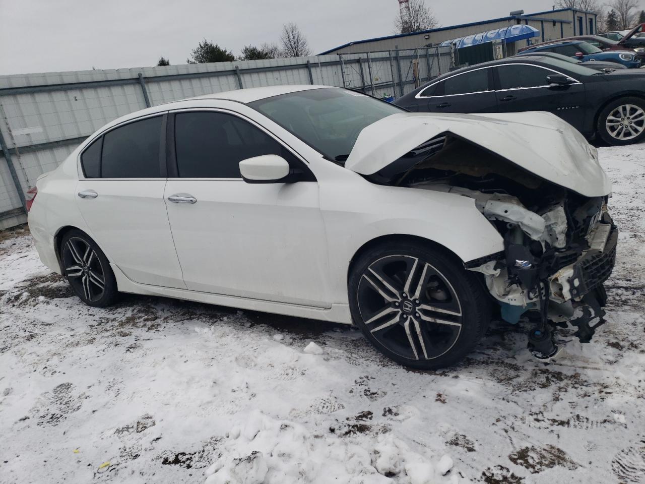 2017 Honda Accord VIN 1HGCR2F58HA071374 Copart auction photo, front end / minor dent/scratches damage thumbnail 4