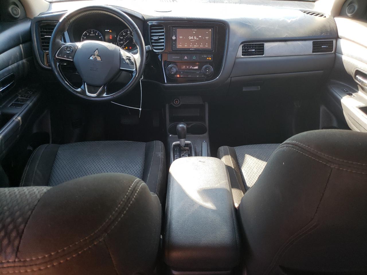 2016 Mitsubishi Outlander VIN JA4AZ3A30GZ030698 Copart auction photo, front end damage thumbnail 8