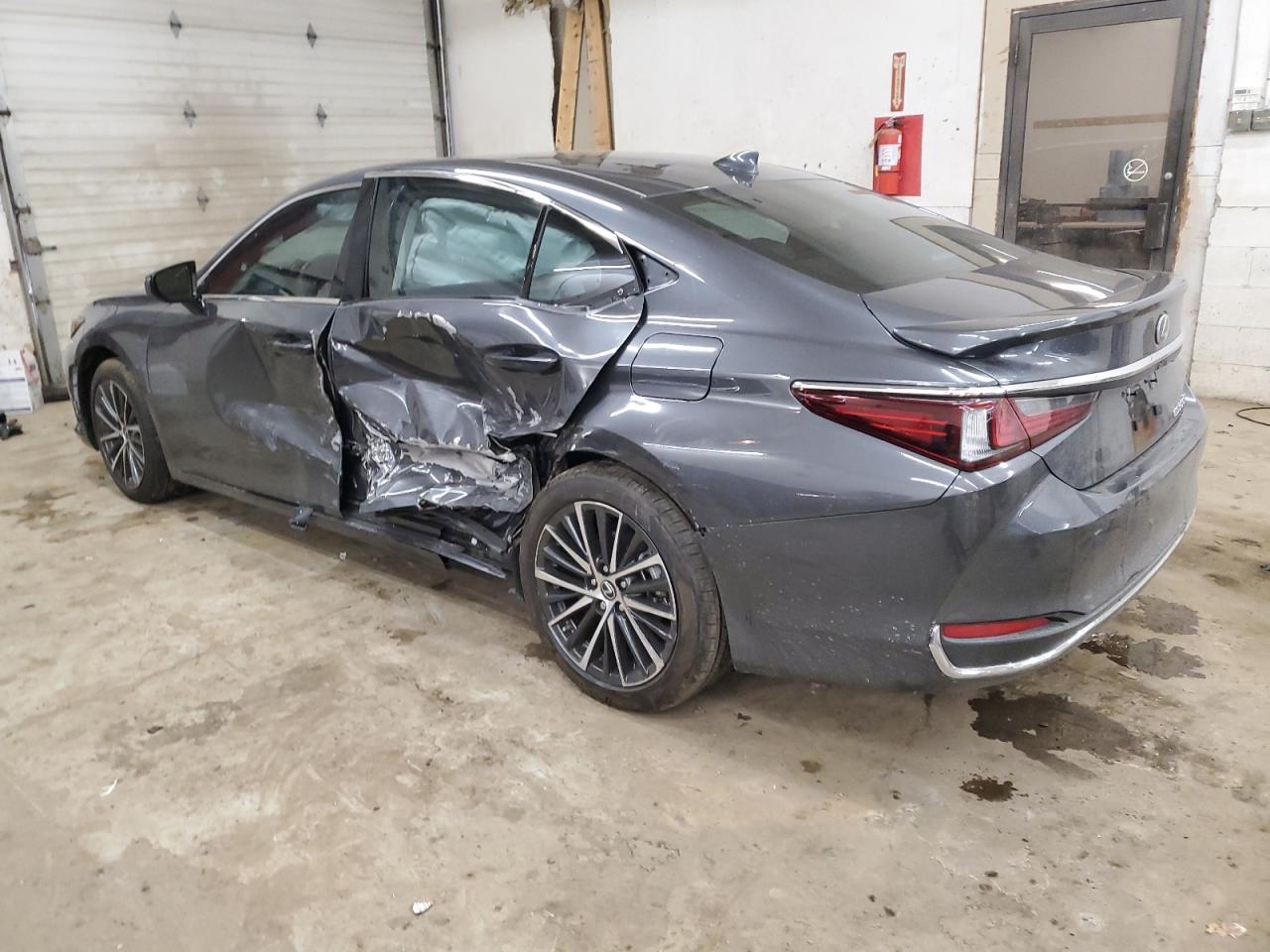 2024 Lexus ES VIN 58ADA1C14RU051360 Copart auction photo, side / rear end damage thumbnail 2