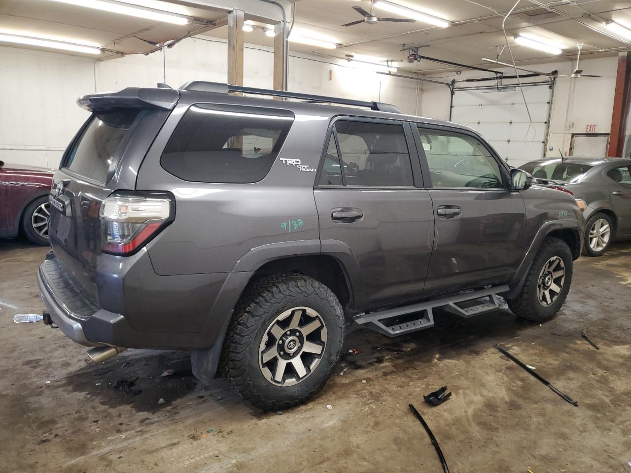 2019 Toyota 4Runner VIN JTEBU5JR2K5644494 Copart auction photo, all over damage thumbnail 3