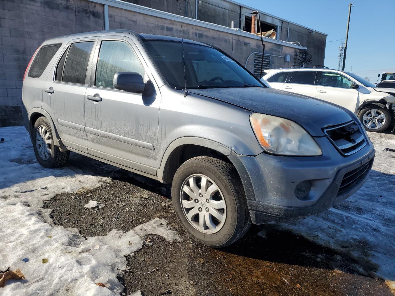 2006 Honda CR-V VIN JHLRD78986C030686 Copart auction photo, front end / minor dent/scratches damage thumbnail 4