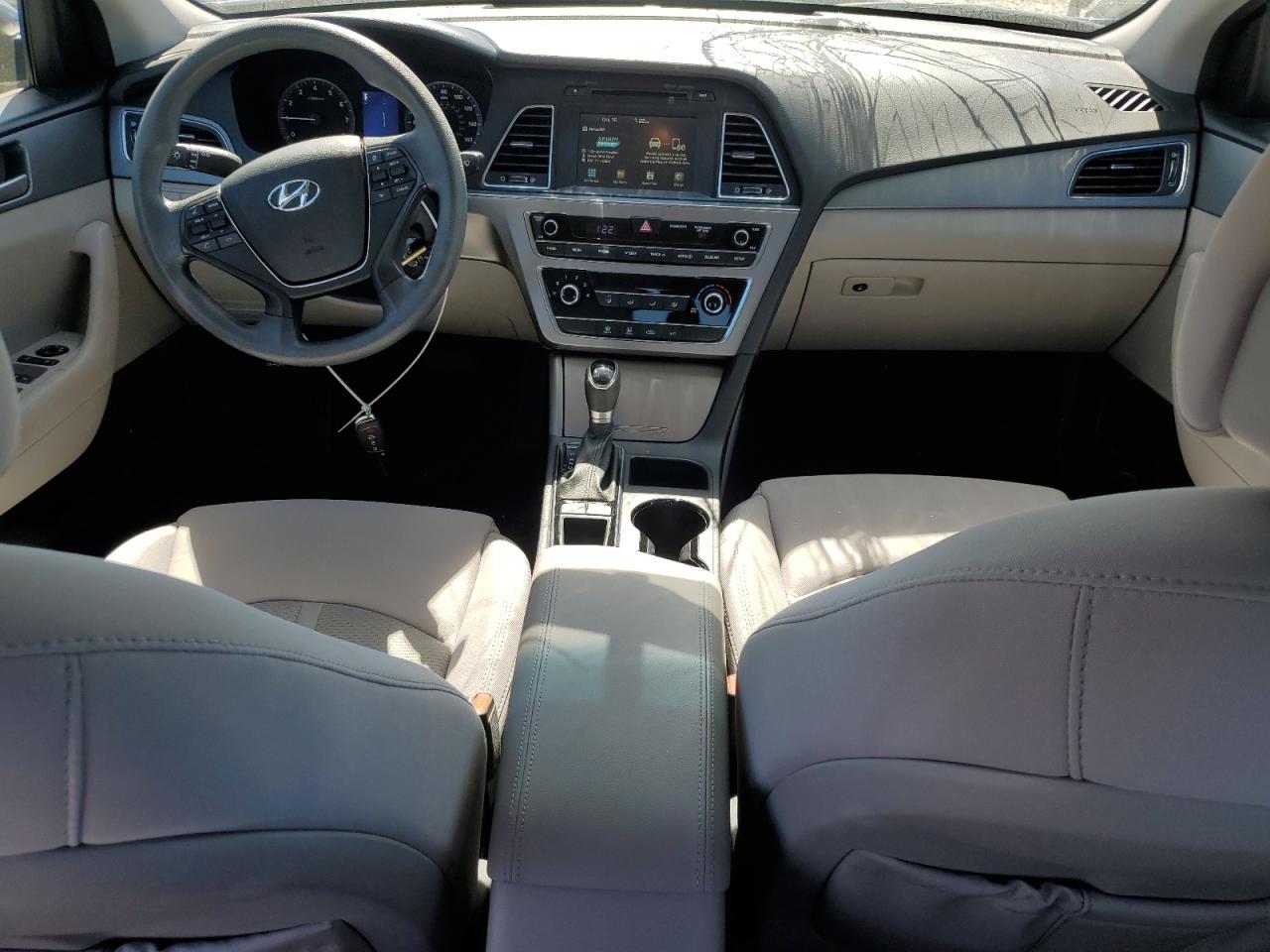 2016 Hyundai Sonata VIN 5NPE24AF4GH398546 Copart auction photo, front end / top/roof damage thumbnail 8