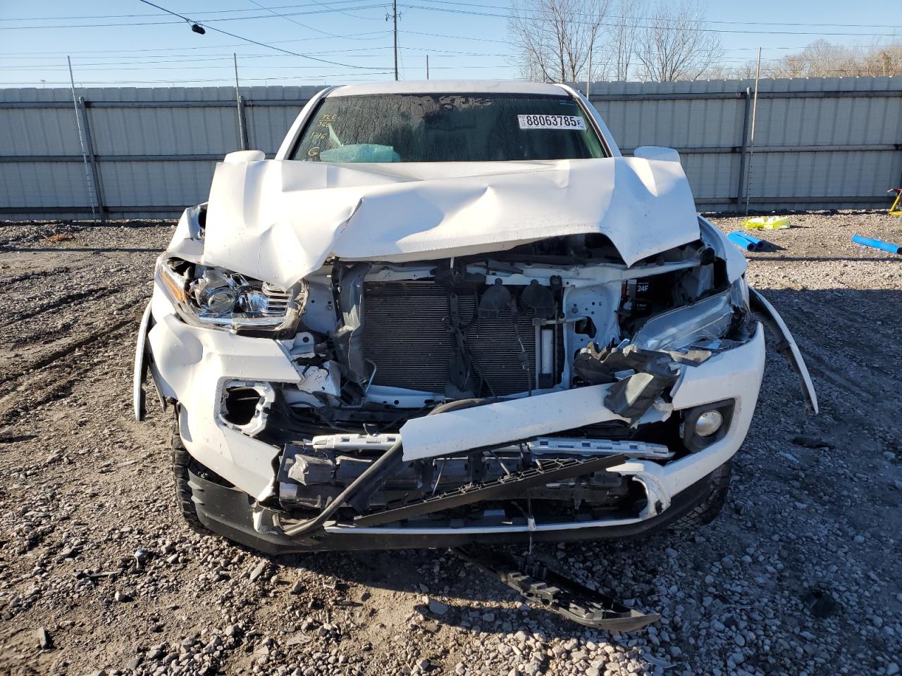 2021 Toyota Tacoma VIN 5TFAZ5CN2MX096435 Copart auction photo, front end damage thumbnail 5
