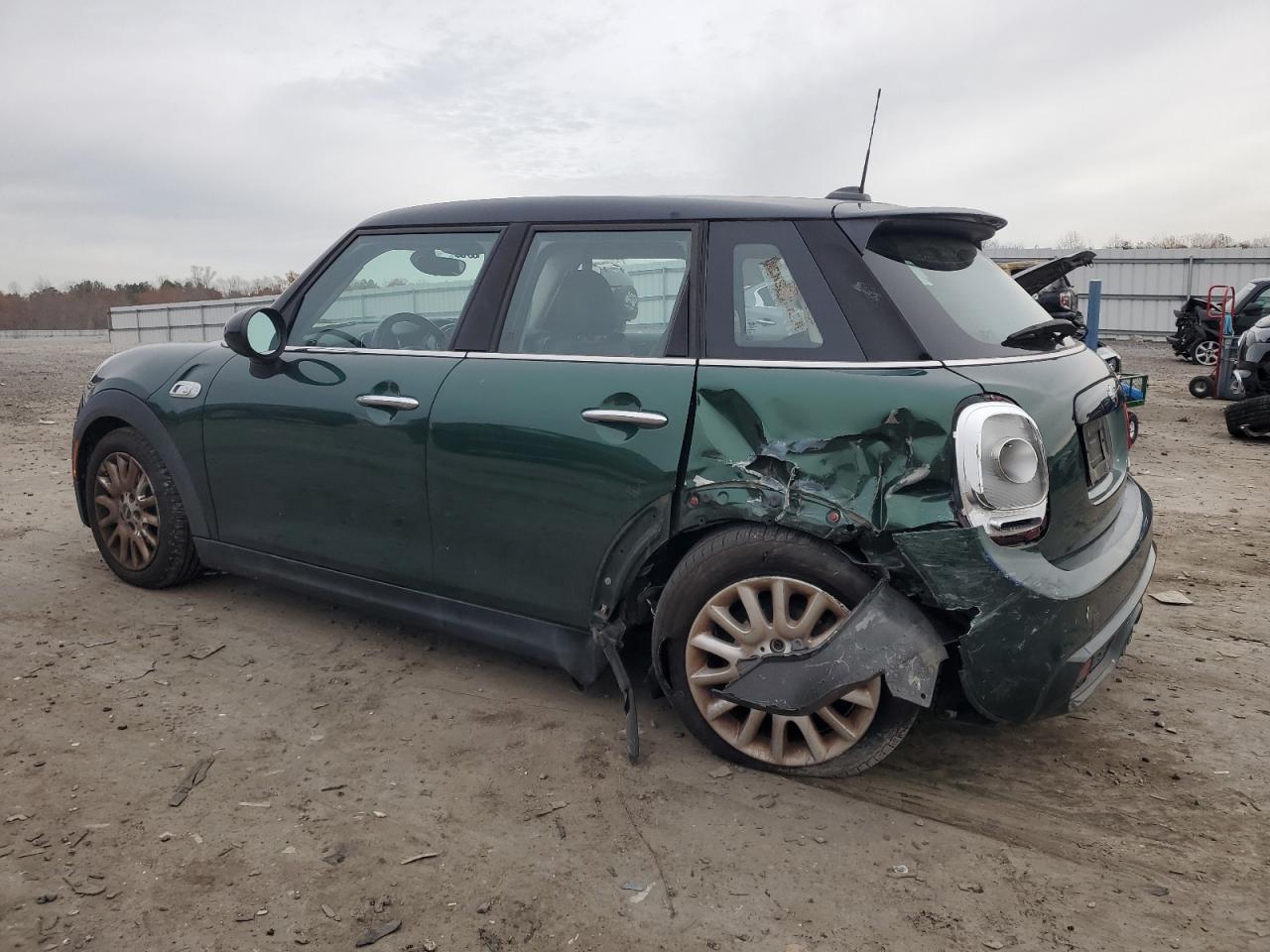 2015 MINI Cooper VIN WMWXU3C52F2B62172 Copart auction photo, side / rear end damage thumbnail 2