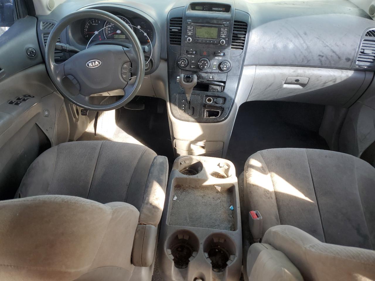 2010 KIA Sedona VIN KNDMG4C33A6339599 Copart auction photo, front end damage thumbnail 8