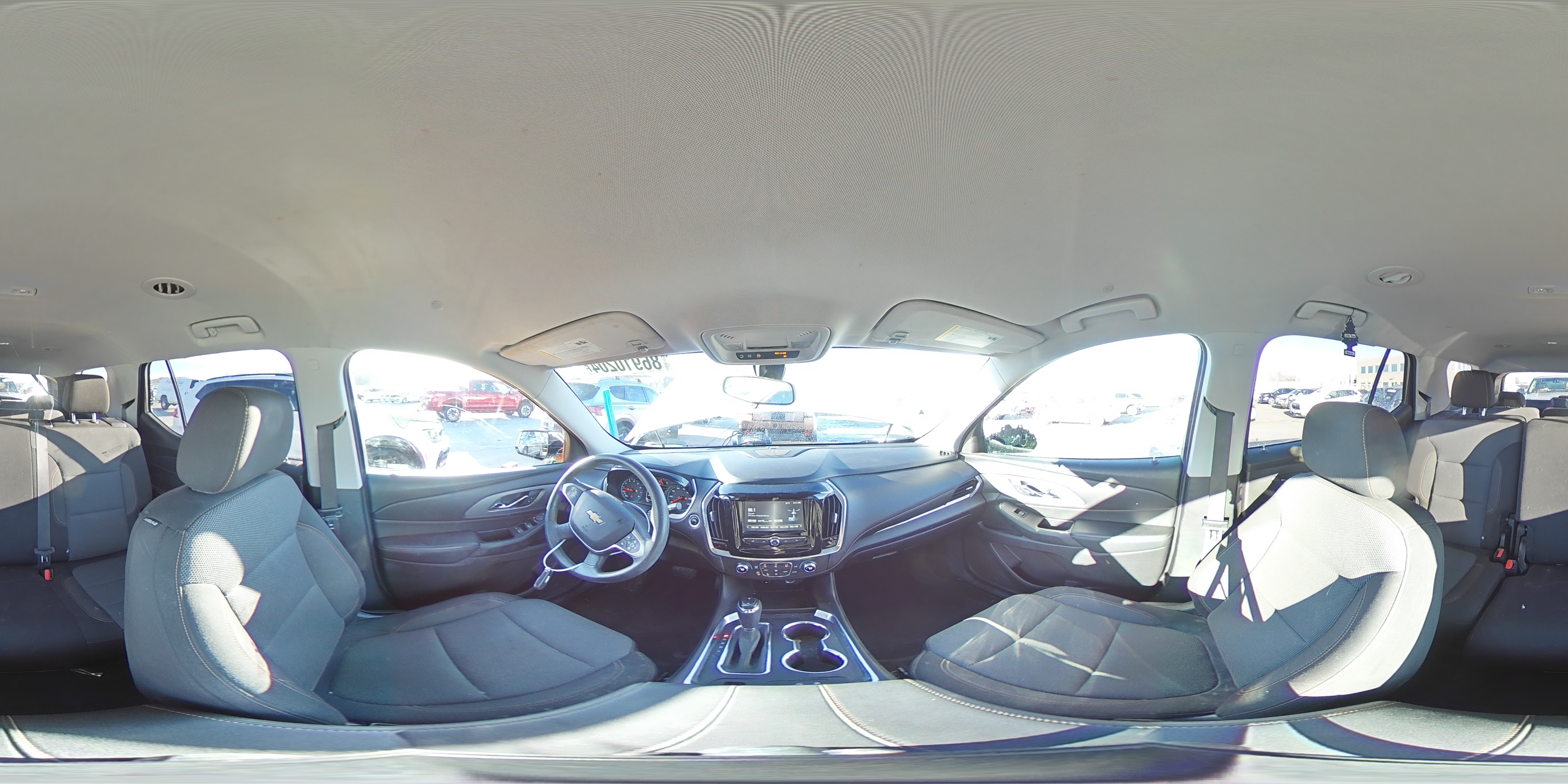 2019 Chevrolet Traverse VIN 1GNEVFKW1KJ117165 Copart auction photo, front end / rear end damage thumbnail 15