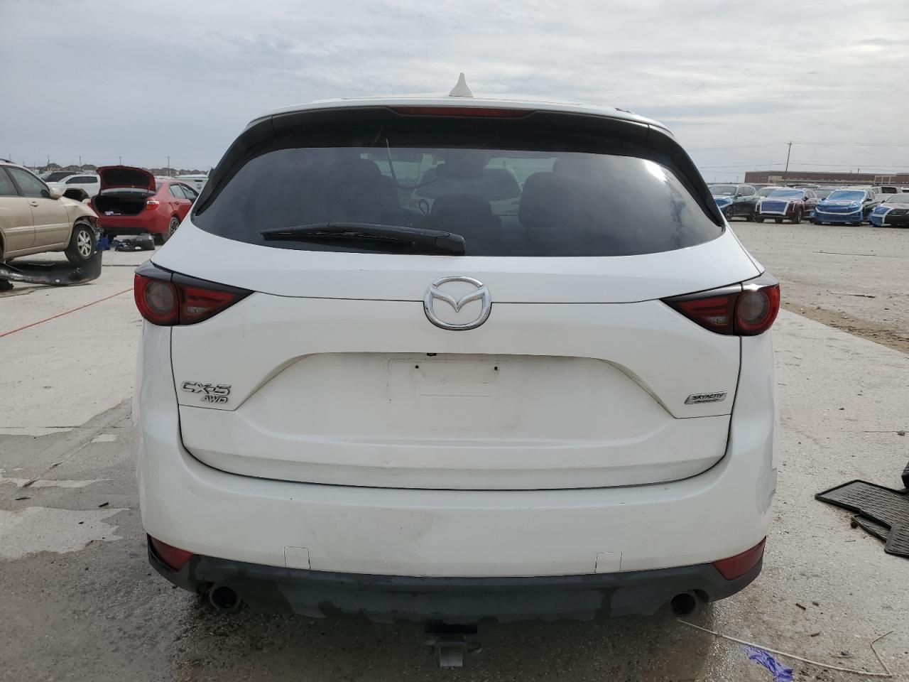 2017 Mazda CX-5 VIN JM3KFBDL8H0209075 Copart auction photo, front end / side damage thumbnail 6