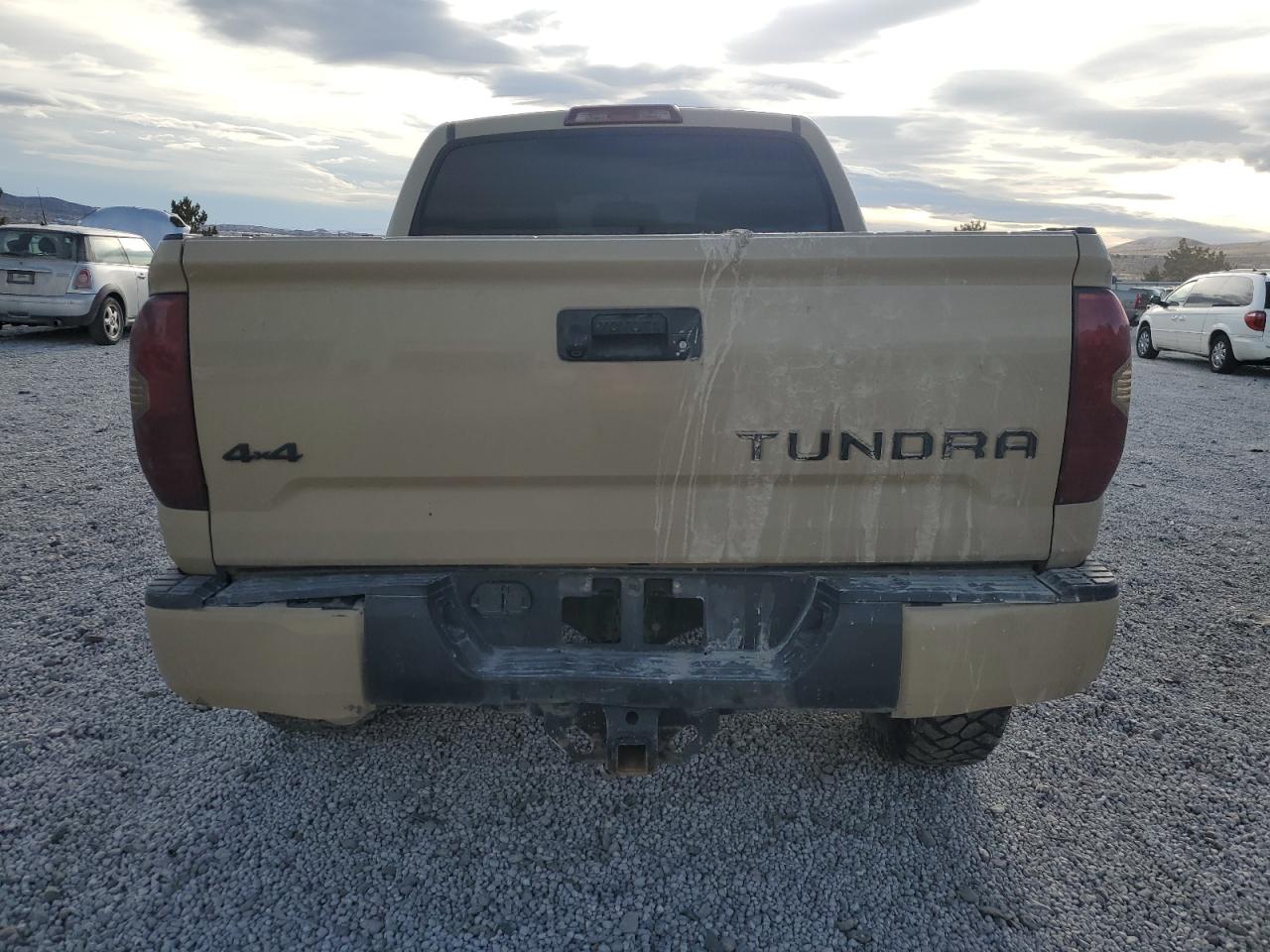 2016 Toyota Tundra VIN 5TFDW5F11GX566487 Copart auction photo, front end / undercarriage damage thumbnail 6