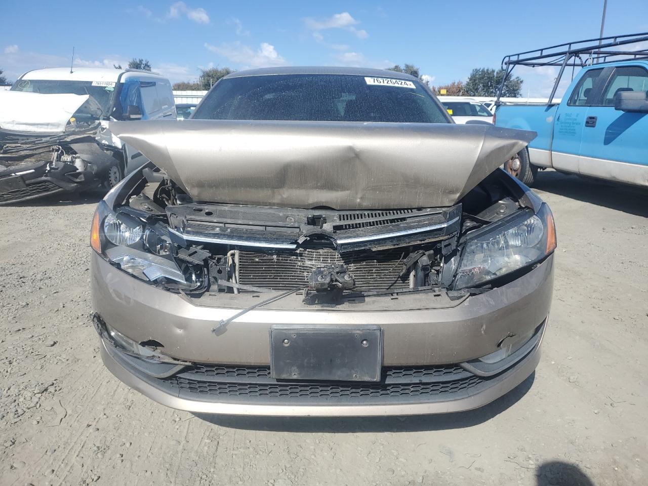 2015 Volkswagen Passat VIN 1VWBT7A30FC047101 Copart auction photo, front end / rear end damage thumbnail 5