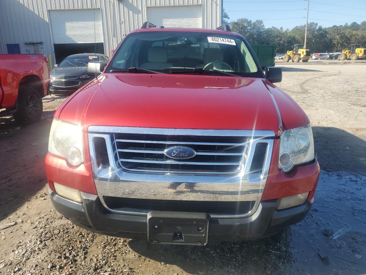 2007 Ford Explorer VIN 1FMEU31K87UA25531 Copart auction photo, front end damage thumbnail 5